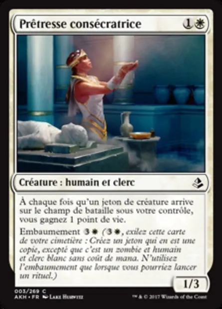 Prêtresse consécratrice, carte Magic AKH 3 — extension Amonkhet