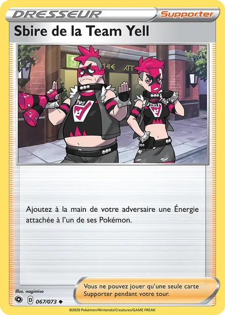Sbire de la Team Yell, carte Pokémon CPA 67 — extension La Voie du Maître