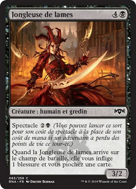Jongleuse de lames, carte Magic RNA 63 — extension L'allégeance de Ravnica