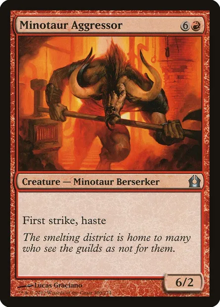 Minotaur Aggressor, Magic card RTR 100 — Return to Ravnica set